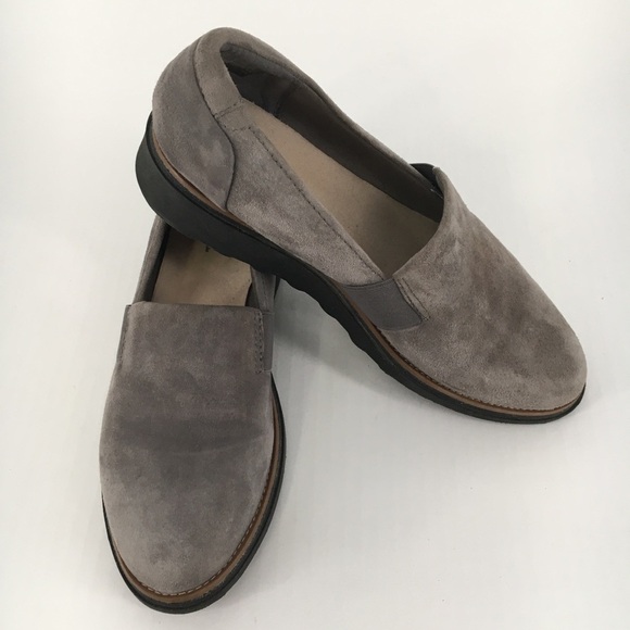 Collection by Clarks Sharon Tori Gray Suede Comfort Slip On Shoes - Sz 8 - Picture 1 of 15